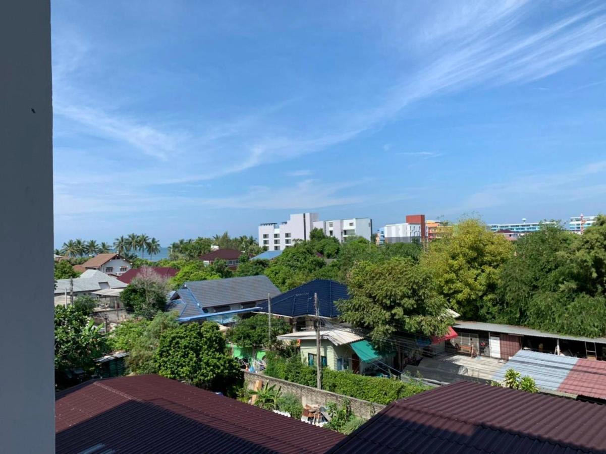 Cozy Near Beach 200M With Toproof Pool At Patio Bangsaen Екстериор снимка