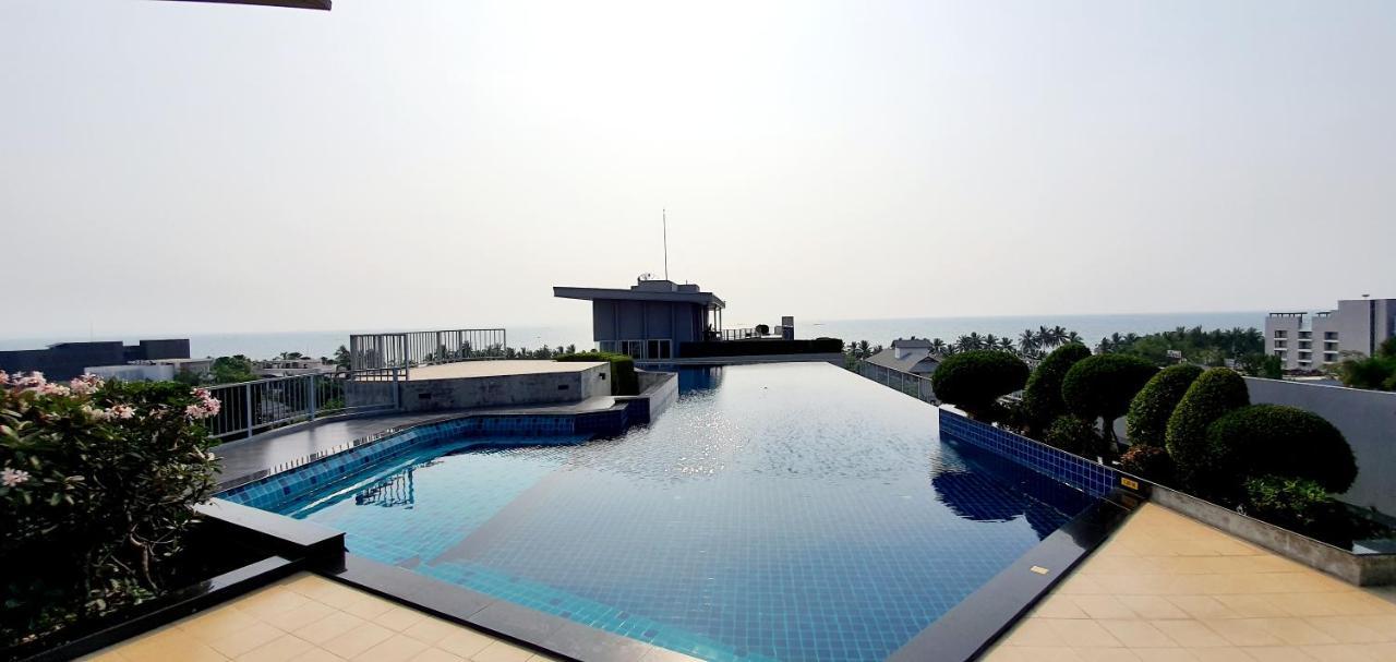 Cozy Near Beach 200M With Toproof Pool At Patio Bangsaen Екстериор снимка